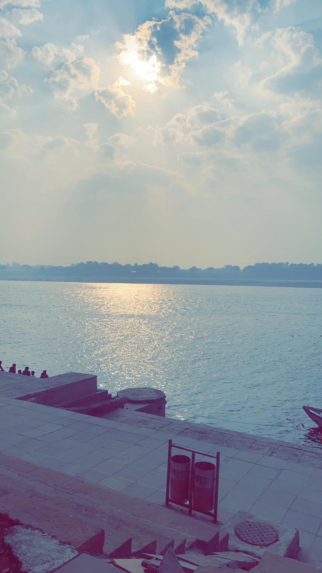 Tandon Lodge On The Ganga Ghat Homestay バラナシ エクステリア 写真